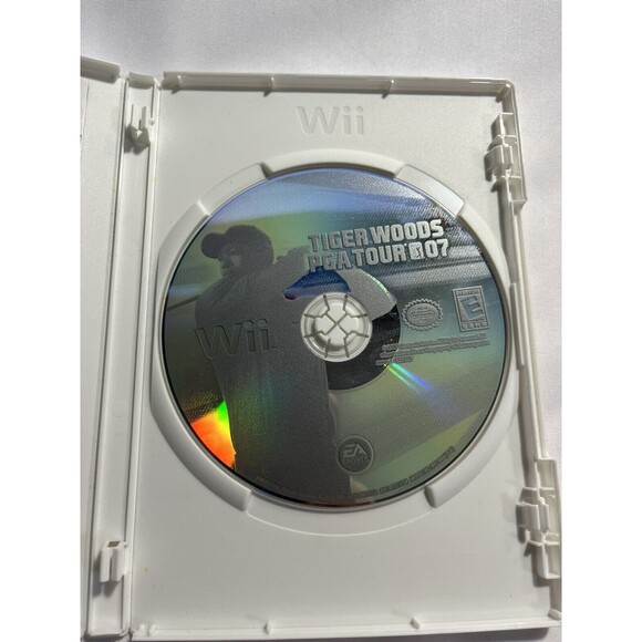 Tiger Woods PGA Tour 07 (Nintendo Wii, 2007) Complete with Manual Tested - Picture 6 of 9